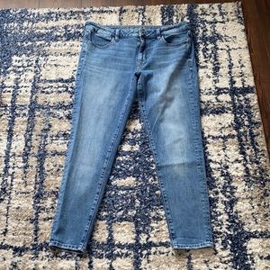 Midrise stretchy Jeggings